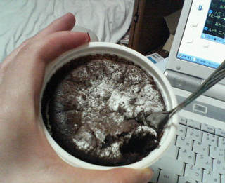 �R���r�j�Ŕ����Ă�